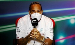Hamilton: Mi sarebbe piaciuto essere una star della musica. Ecco cosa mi spinge a continuare in F1 - Hamilton