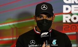 La domanda sul futuro manda Hamilton fuori giri - Hamilton