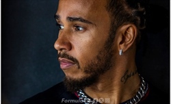Hamilton a cuore libero: «Ho sofferto per la mia salute mentale»