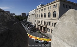 Hamilton: «Effettuato un esperimento per attenuare il porpoising sulla W13» - Hamilton: «Abbiamo effettuato un esperimento per attenuare il porpoising sulla W13»