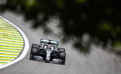 Hamilton chiude al comando le PL3 Brasiliane davanti a Verstappen - Hamilton chiude al comando le PL3 Brasiliane davanti a Verstappen
