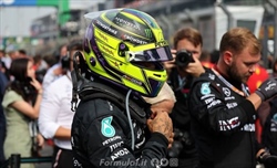 Hamilton conferma la penalità: «Monterò la quarta power unit». Poi su Ricciardo in Mercedes... - Hamilton conferma: «Monterò la quarta power unit». Poi su Ricciardo in Mercedes...