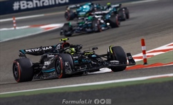 Hamilton sbotta: «Mercedes dovrebbe ammettere che non mi ha ascoltato» - Hamilton critico su Mercedes. Non mi hanno ascoltato per la macchina '23: «Si tratta di responsabilità, dobbiamo lavorare»
