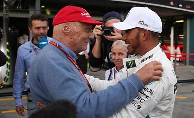 Hamilton e quei messaggi con Lauda