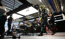 Hamilton ha 'tradito' la fiducia Mercedes, Villeneuve: «Non se l'aspettavano da Lewis» - Hamilton ha 'tradito' la fiducia Mercedes, Villeneuve: «Non se l'aspettavano da Lewis»