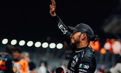 Hamilton: «Ho lavorato molto sulla qualifica. Domani sarà dura con le McLaren»