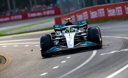 Hamilton in difficoltà, Wolff: Devo proteggerlo - Hamilton in difficoltà, Wolff: Devo proteggerlo
