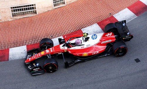 Hamilton in P3: «Pensavo di fare la pole. Abbiamo perso qualcosa da ieri ad oggi» - Hamilton in P3: «Pensavo di fare la pole. Abbiamo perso qualcosa da ieri ad oggi»