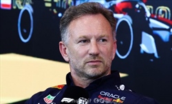 Hamilton in Red Bull? Horner: «Dovremmo vendere la fabbrica. Contatti in passato» - Hamilton in Red Bull con Verstappen? Parla Horner: «Dovremmo vendere la fabbrica»