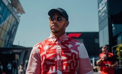 Hamilton indica Alonso come il rivale più forte, Fernando: «Un piacere stare in pista con lui» - Hamilton indica Alonso come il rivale più forte, Fernando: «Un piacere stare in pista con lui»
