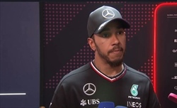 Hamilton irato: «Anche io chiedevo una sola sosta, il team non mi ha ascoltato»
