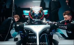 Hamilton: Mercedes non pessima come la McLaren del 2009