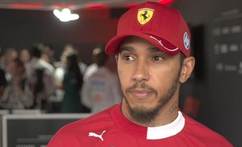 Hamilton non perdona se stesso: «Sono inutile. Bisogna cambiare pilota» 