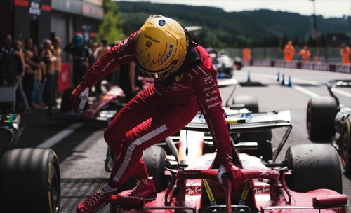 Hamilton non sorprende Ralf Schumacher: «Forse è troppo vecchio per adattarsi» - Hamilton non sorprende Ralf Schumacher: «Forse è troppo vecchio per adattarsi»