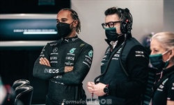 Hamilton Pirelli