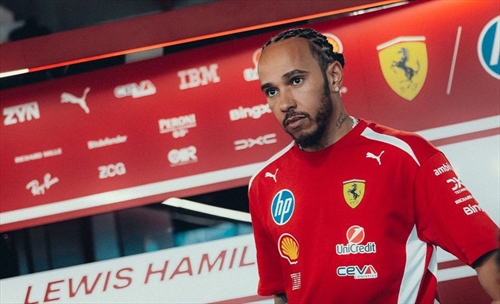 Hamilton promette: «Recuperati 8 decimi in rettilineo» - Hamilton promette: «Recuperati 8 decimi in rettilineo»