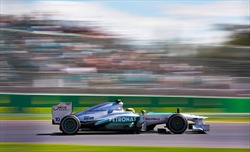 Hamilton riflette sui suoi 10 anni in Mercedes: «Ho preso un grande rischio»