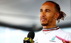 Hamilton risponde ad Horner: «Non presto attenzione a ciò che dice. Ci fidiamo dei nostri dati»