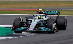 Hamilton risponde ad Horner: «Non presto attenzione a ciò che dice. Ci fidiamo dei nostri dati» - Hamilton risponde ad Horner: «Non presto attenzione a ciò che dice. Ci fidiamo dei nostri dati»