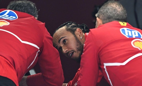 Hamilton sarà più spavaldo in Cina: «Inizierò a dare suggerimenti per il set-up»