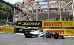 Hamilton: «Sarebbe un errore abbandonare lo sviluppo della W13»