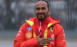Hamilton: «Speciale guidare la Ferrari, uno dei momenti più belli della mia vita» - Hamilton: «Speciale guidare la Ferrari, uno dei momenti più belli della mia vita»