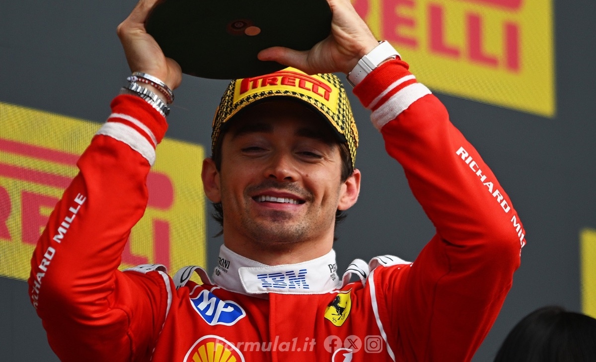 Hamilton stangato da Leclerc «a casa sua»: la reazione dietro le quinte