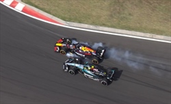Hamilton torna sul contatto con Verstappen: «Nessun chiarimento e non so se ci sarà»