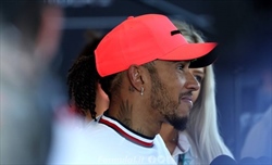 Hamilton torna sulla delusione di Abu Dhabi: «Se avessimo vinto sarebbe tutto diverso» - Hamilton torna sulla delusione di Abu Dhabi: «Se avessimo vinto sarebbe tutto diverso»