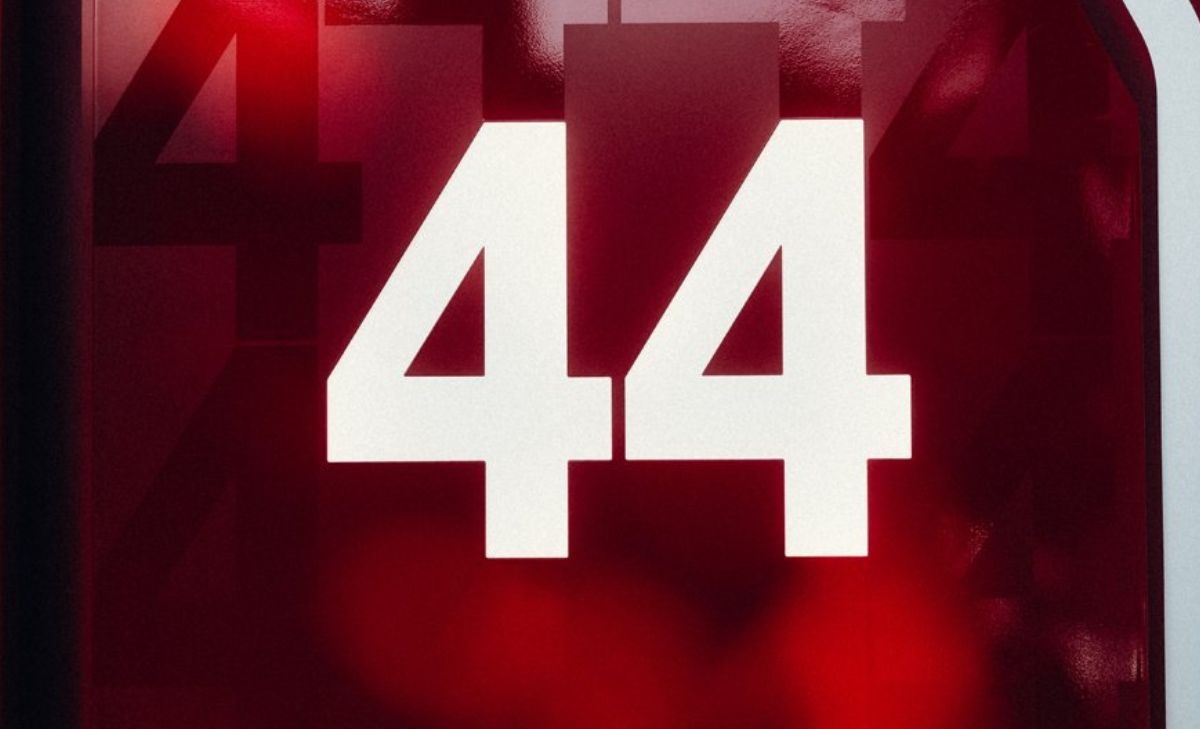 Hamilton tra NFL e nuovi orizzonti: il campione cerca slancio