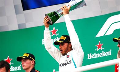 Hamilton vince in Brasile, Verstappen rapinato da Ocon, Ferrari in ombra  - Hamilton vince in Brasile, rapinato Verstappen, Ferrari in ombra 