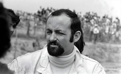 Henri Pescarolo, una storia sotto il casco verde - Henri Pescarolo, una storia sotto il casco verde