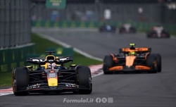 Hill critica Verstappen: «Non sa correre una gara in modo corretto» - Hill critica Verstappen: «Non sa correre una gara in modo corretto»