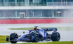 Hill: Ferrari e Williams nella stessa situazione, possono avere un vantaggio per un aspetto - Hill: Ferrari e Williams nella stessa situazione, possono avere un vantaggio per un aspetto