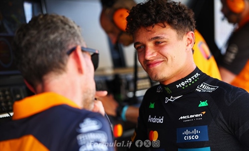 Hill incalza Norris: «Non può vincere facendo il bravo ragazzo»