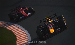 Horner e Vasseur vogliono vederci chiaro con la FIA: McLaren e Mercedes sle'ali'  - Horner e Vasseur vogliono vederci chiaro con la FIA: McLaren e Mercedes sle'ali' 