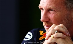 Horner entusiasta della lotta tra Max e Leclerc: Confronto emozionante, presto saranno in sei