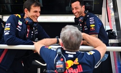 Horner: «Valuteremo Ricciardo nei test Pirelli. Ha ritrovato se stesso» - Horner: «Il ritorno di Ricciardo per noi è stato uno shock. È estremamente competitivo»