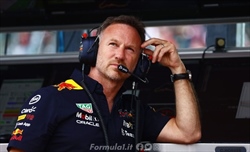 Horner: «La Ferrari deve tornare a essere un team di corse, non un'istituzione italiana» - Horner: «La Ferrari deve tornare a essere un team di corse, non un'istituzione italiana»
