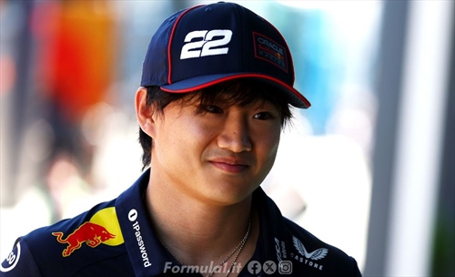 Horner prende posizione a favore di Tsunoda