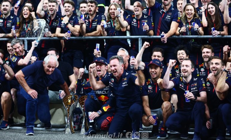 Horner rompe il silenzio: «Respingo le accuse, penso al futuro»