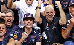 Horner sugli scambi in F1 :«Newey resta. I nostri ingegneri alla Ferrari? False voci» - Horner sugli scambi in F1 :«Newey resta. Gli nostri ingegneri alla Ferrari? False voci»