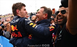 Horner: «Verstappen è un metronomo, più sente la pressione e più si esalta» - Horner: «Verstapoen è un metronomo, più sente la pressione e più si esalta»