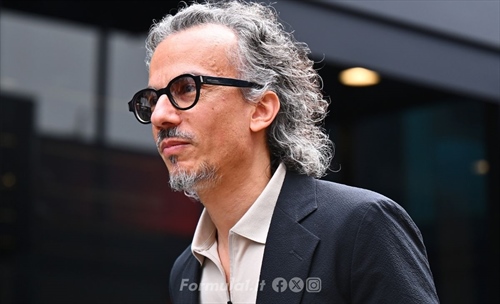 I piloti VCARB omaggiano Mekies. Hadjar: «Una triste notizia», Lawson: «Perfetto per Red Bull» - I piloti VCARB omaggiano Mekies. Hadjar: «Una triste notizia», Lawson: «Perfetto per Red Bull»