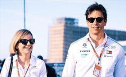 Il caso Wolff non è finito: Mercedes chiama «vendetta» - Il caso Wolff non è finito: Mercedes chiama «vendetta»