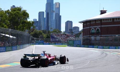 Il conflitto in Medio Oriente non ferma la F1: «Nessun impatto sul GP di Melbourne» - Il conflitto in Medio Oriente non ferma la F1: «Nessun impatto sul GP di Melbourne»