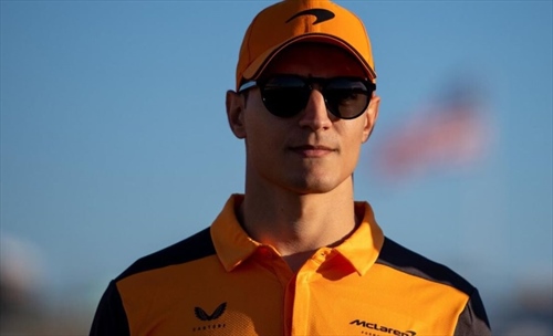 Il consiglio di Verstappen a Palou: «Se fossi in lui non ci proverei» - Il consiglio di Verstappen a Palou: «Se fossi in lui non ci proverei»