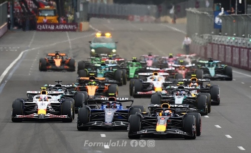 Il direttore di gara viene promosso dai piloti, Marques: «Mi fido ciecamente di loro» - Il direttore di gara viene promosso dai piloti, Marques: «Mi fido ciecamente di loro»