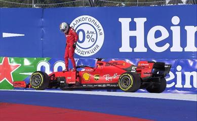 Il Gp di Russia Ferrari: dalla possibile doppietta al terzo posto di Leclerc è un attimo