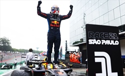 «Il primo avversario è il compagno di squadra» - Red Bull: Verstappen vs Lawson - «Il primo avversario è il compagno di squadra» - Red Bull: Verstappen vs Lawson